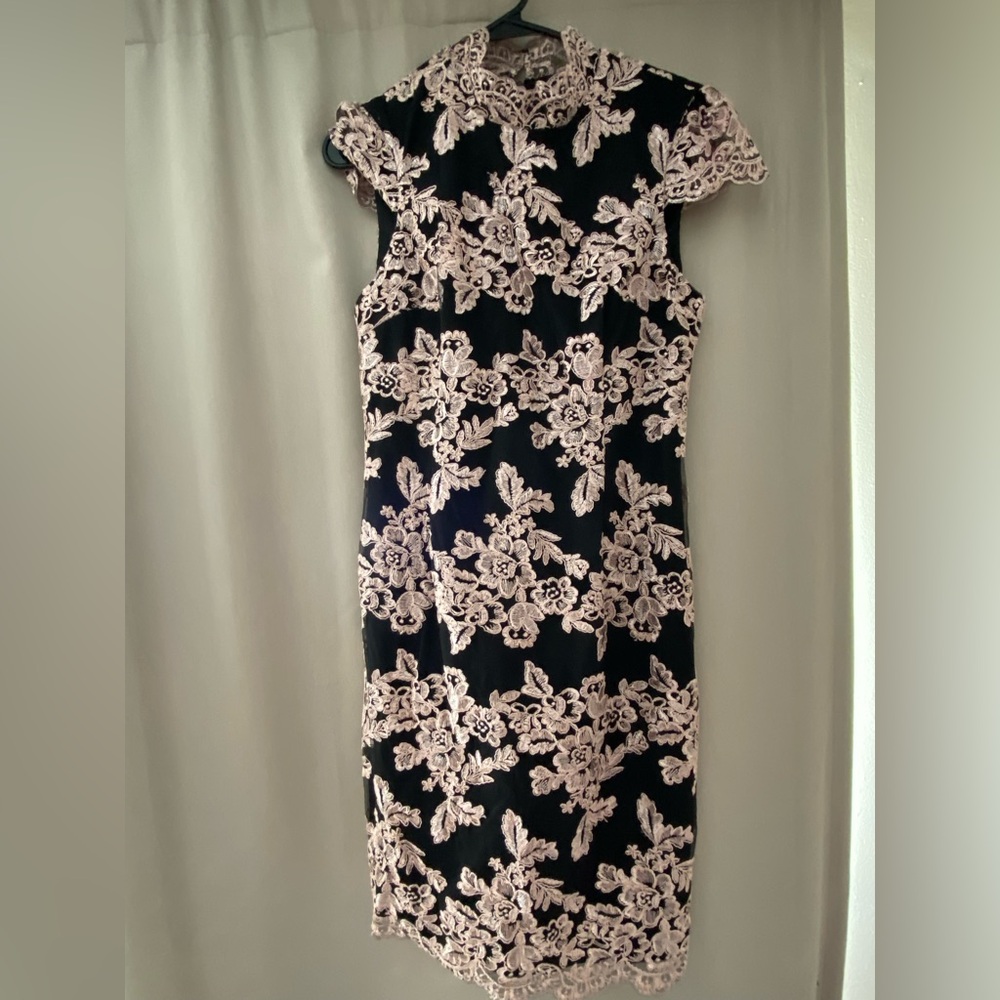 Elegant Black and Pink Lace Dress
